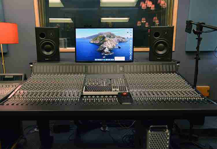 Los Angeles College of Music Welcomes Solid State Logic ORIGIN to Campus