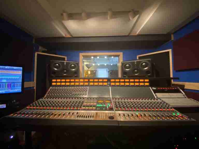 Electric Kingdom Studios Opens with Rupert Neve 5088